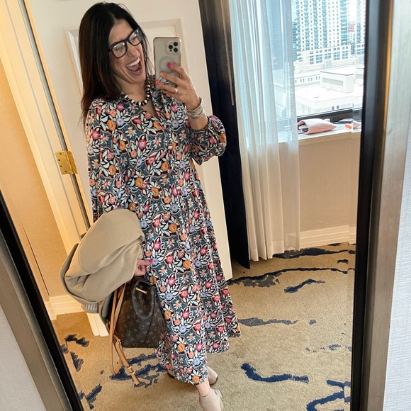 Flower Dress - Picture 6 of 8